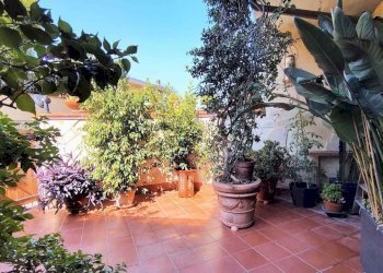 dbfc8673-1bf1-4605-898f-d1a42109bc39.jpg - Villa a Schiera Carrara - foto 30