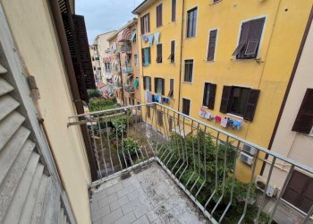 WhatsApp Image 2025-05-27 at 15.29.04 (1).jpeg - Two-room apartment La Spezia - photo 1