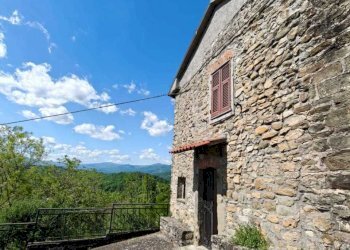 IMG-20250619-WA0023.jpg - Casa semi indipendente Licciana Nardi - foto 1