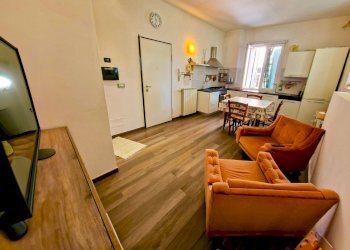 salasotto2.jpg - Quadrilocale La Spezia - foto 2