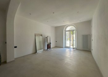 PHOTO-2025-05-29-15-20-10_4.jpg - Bilocale La Spezia - foto 7