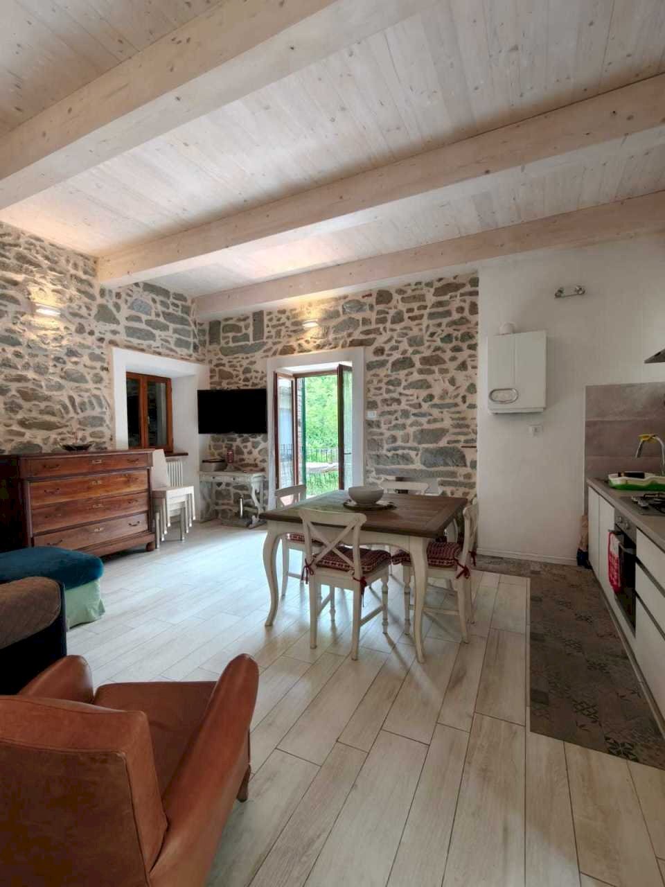 IMG-20250519-WA0038.jpg - Porzione di casa Bagnone - foto 1