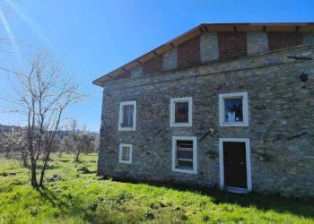 IMG-20250305-WA0033.jpg - Casa indipendente Licciana Nardi - foto 3