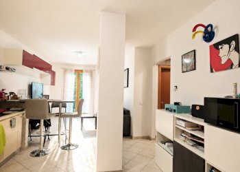 sala finestra - Quadrilocale Licciana Nardi - foto 4