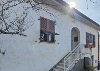 IMG-20250221-WA0004.jpg - Villa Licciana Nardi - foto 3