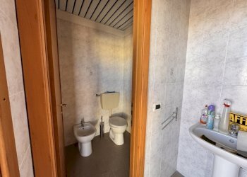 IMG_5923.JPG - Ufficio Sarzana - foto 4