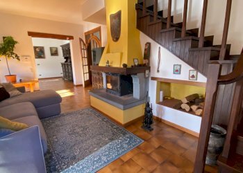 IMG_3659_jpg.jpg - Casa semi indipendente Fivizzano - foto 4