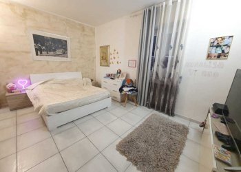 WhatsApp Image 2025-01-08 at 16.29.19 (1).jpeg - Trilocale La Spezia - foto 14