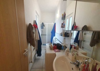 WhatsApp Image 2025-01-08 at 16.29.19.jpeg - Trilocale La Spezia - foto 18