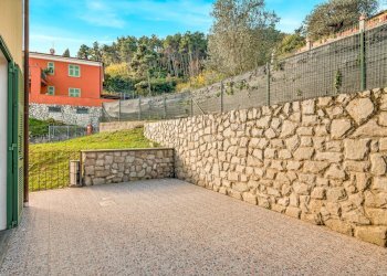 Courtyard.jpg - Casa semi indipendente Ameglia - foto 9