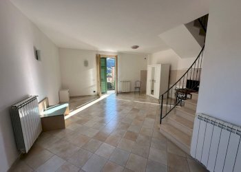 PHOTO-2024-11-21-14-15-23_2.jpg - Casa semi indipendente Ameglia - foto 11