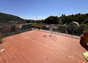 IMG_9532.JPG - Casa semi indipendente Podenzana - foto 2