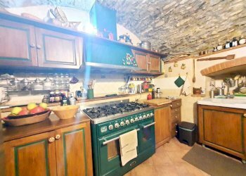 f6d0db6f-60dd-4ea1-8f61-5c038c8c301e.jpg - Casa indipendente Luni - foto 4