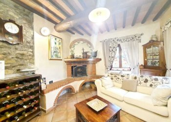 b689500d-34f2-4d6f-882b-e9d8e8380454.jpg - Casa indipendente Luni - foto 10