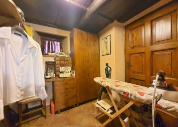 6b71a5d5-8e3d-43c2-8672-5351b76d24bb.jpg - Casa indipendente Luni - foto 23