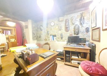 a97e65b6-efa8-4ee9-828a-4c3ff0a762bc.jpg - Casa indipendente Luni - foto 27