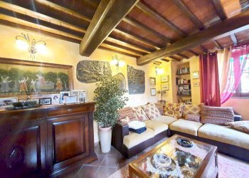 d8ae3ff3-5db3-4382-a57d-ce968588aad3.jpg - Casa indipendente Luni - foto 30