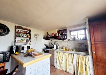 a9594012-548e-42c0-9264-682e6274a440.jpg - Casa semi indipendente Fosdinovo - foto 7