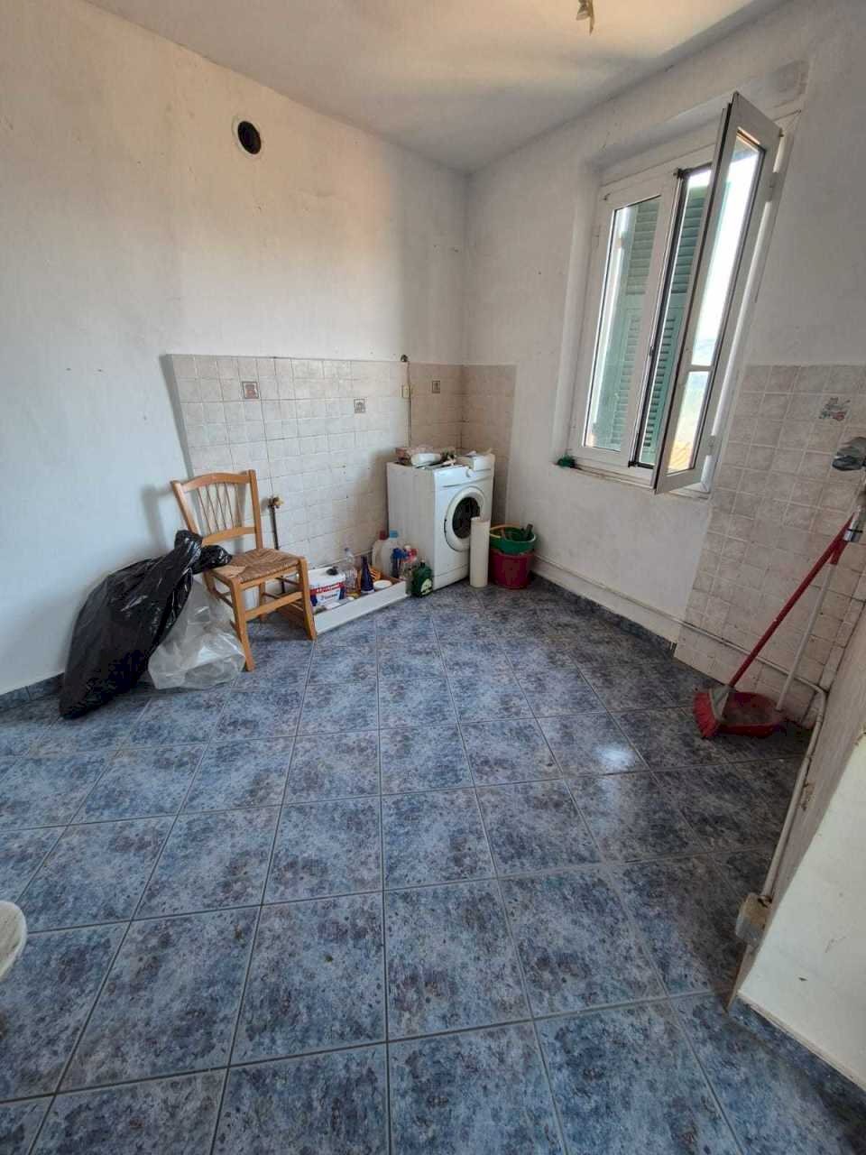 WhatsApp Image 2025-02-28 at 16.22.41 (2).jpeg - Casa semi indipendente Vezzano Ligure - foto 2