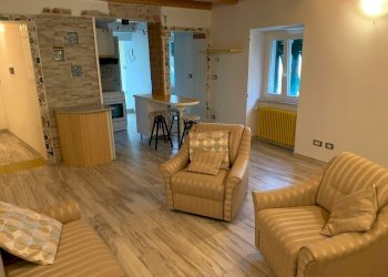 Immagine WhatsApp 2025-05-20 ore 12.38.34_5ead7793 - Casa semi indipendente Aulla - foto 1