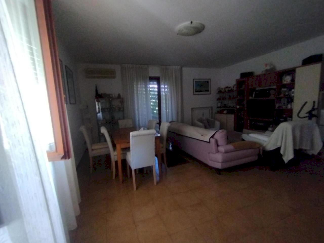 1748534027925.jpg - Appartamento Chiaravalle - foto 3