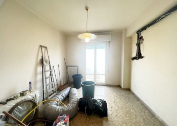 WhatsApp Image 2025-04-17 at 11.20.53.jpeg - Quadrilocale Chiaravalle - foto 13