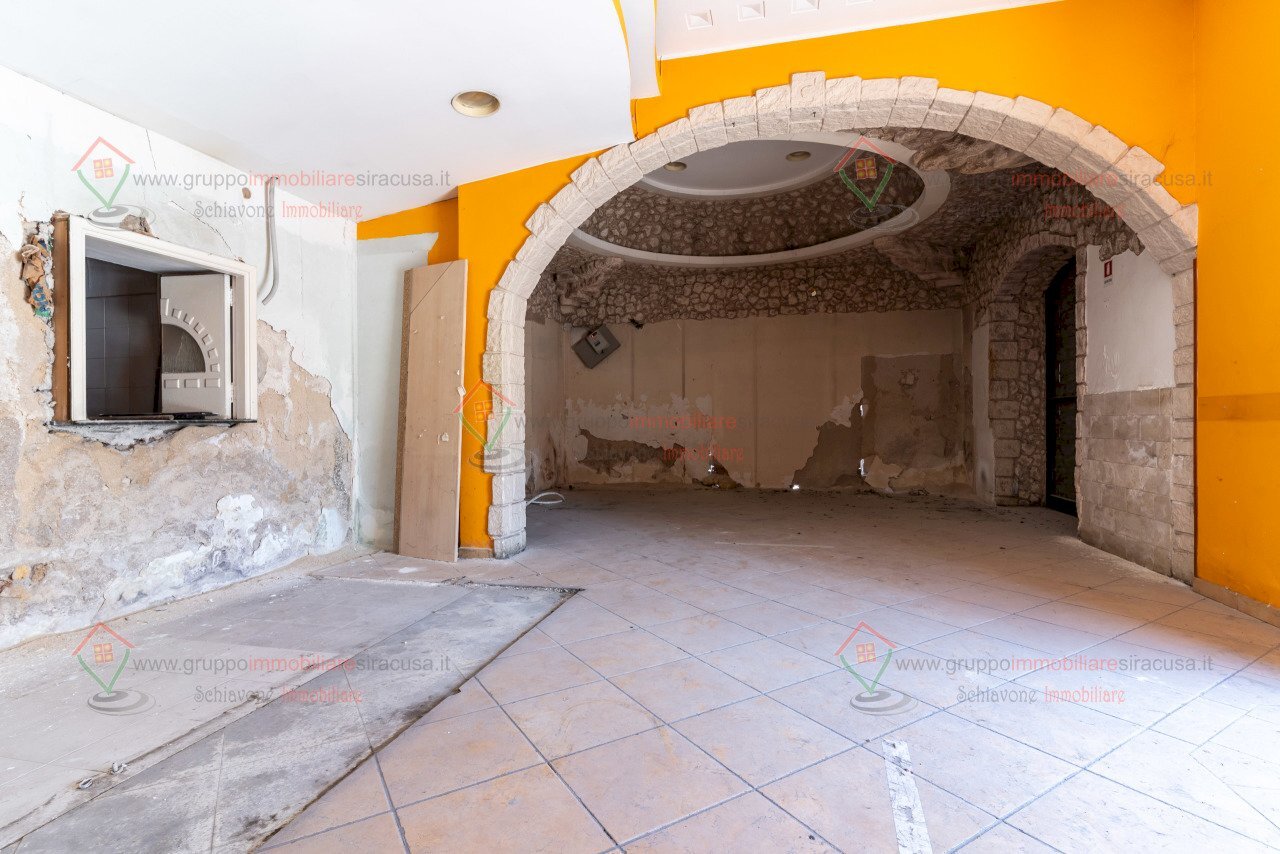 RIC07217.jpg - Locale Commerciale Siracusa - foto 3