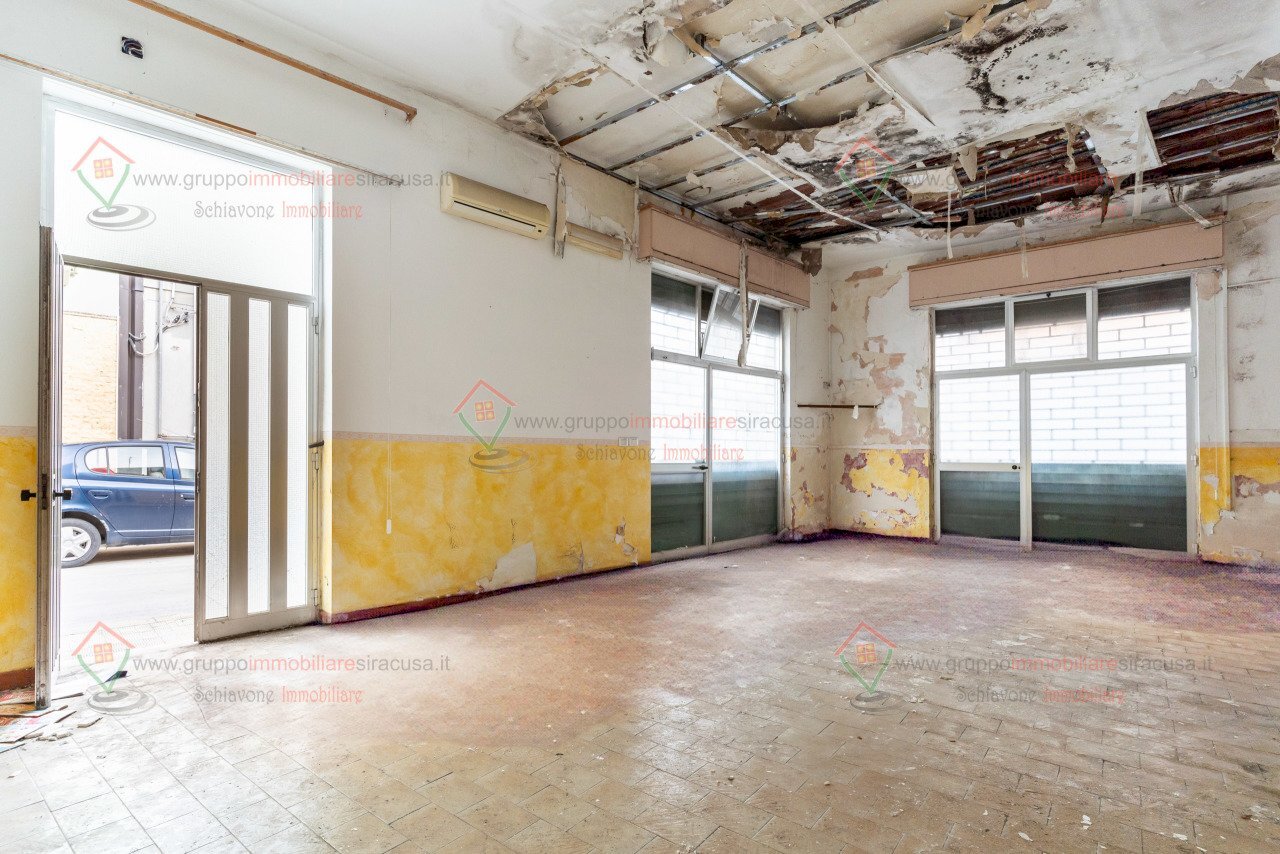 RIC09673.jpg - Locale Commerciale Priolo Gargallo - foto 3