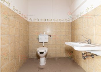 RIC09704.jpg - Locale Commerciale Priolo Gargallo - foto 8