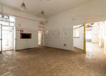 RIC09718.jpg - Locale Commerciale Priolo Gargallo - foto 11