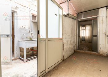 RIC09739.jpg - Locale Commerciale Priolo Gargallo - foto 15