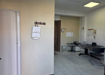 4.jpg - Magazzino Siracusa - foto 6