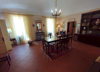 PHOTO-2025-05-12-10-52-25 4.jpg - Office Via del Collegio 5, Siracusa - photo 2