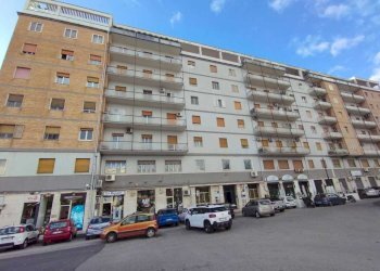 PHOTO-2024-12-10-17-47-39.jpg - Four-room apartment Via Adda, Siracusa - photo 4