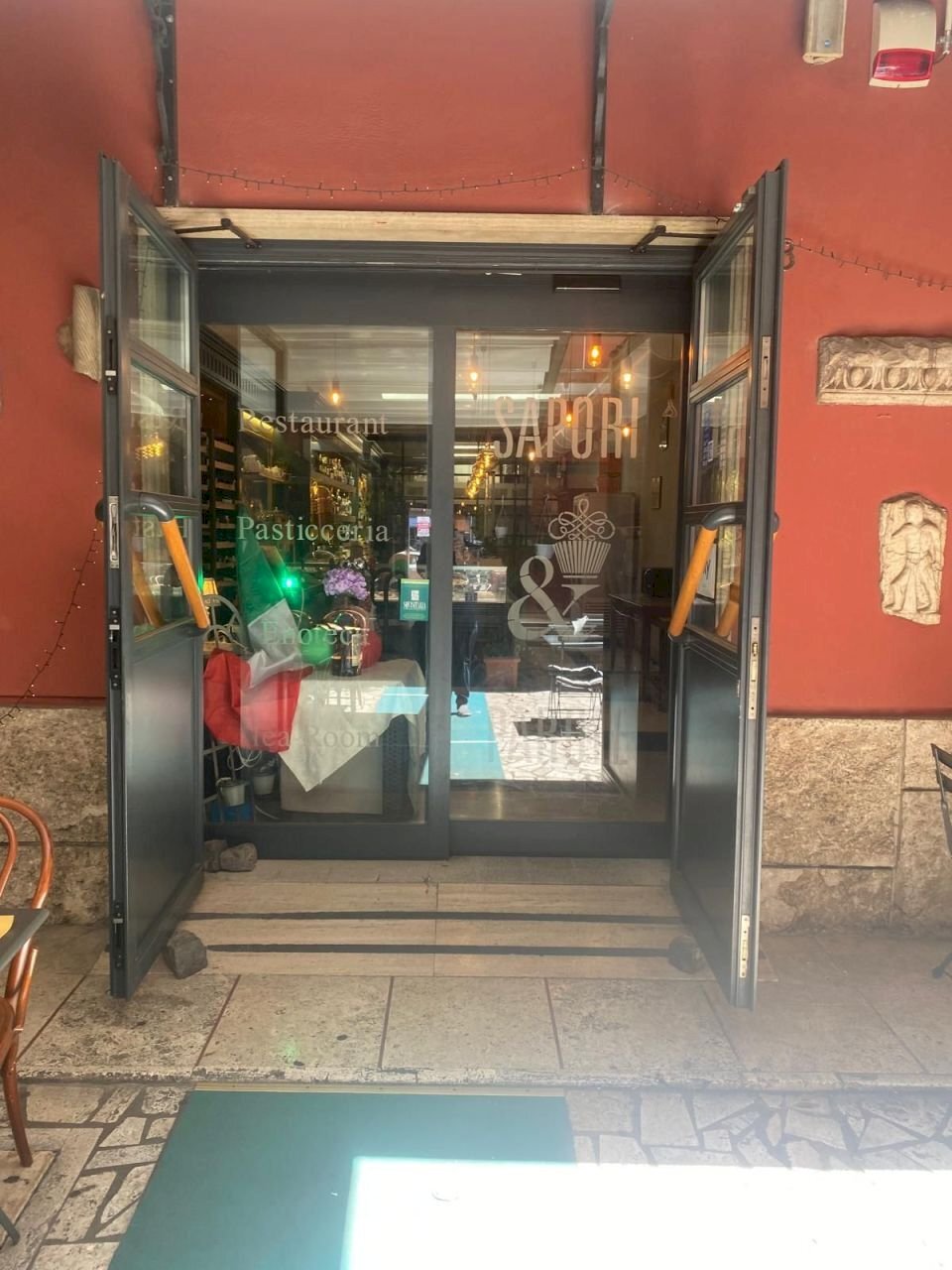 Ingresso - Ristorante Via Appia Nuova 147, Roma - foto 1