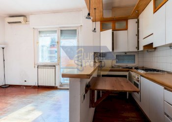 Soggiorno con cucina a vista - Bilocale Viale Spartaco, Roma - foto 5