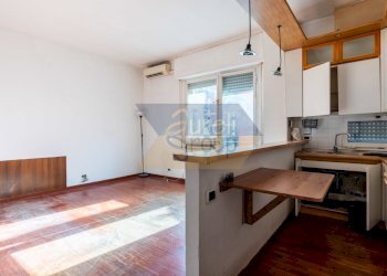 Soggiorno con cucina a vista - Bilocale Viale Spartaco, Roma - foto 6