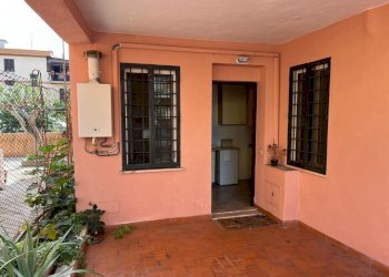 ingresso - One-room apartment Via Cossignano 20, Roma - photo 3