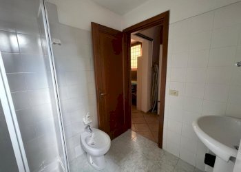 bagno - One-room apartment Via Cossignano 20, Roma - photo 12