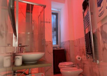 bagno - One-room apartment Piazza Ragusa, Roma - photo 14
