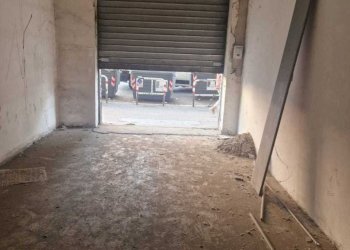 locale - Locale Commerciale Viale Dei Salesiani, Roma - foto 4