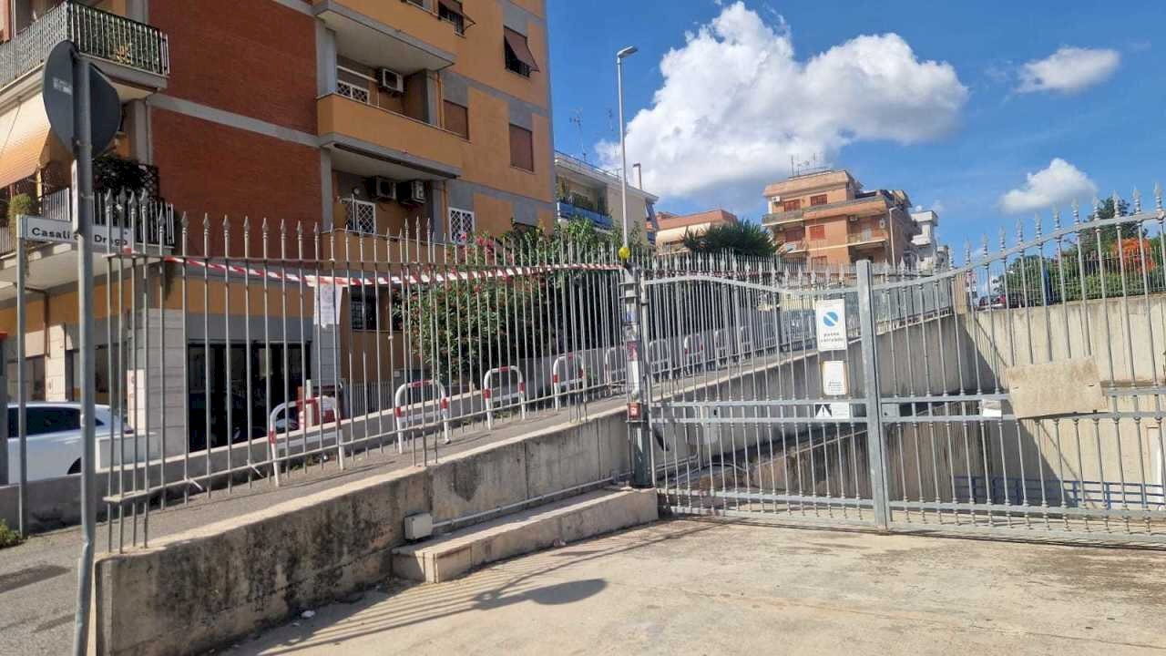 Ingresso box - Box Via Prenestina 651, Roma - foto 2