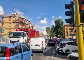 strada - Box Via Prenestina 651, Roma - photo 3