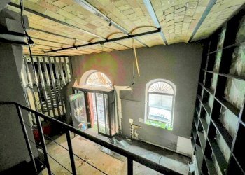 interni - Locale Commerciale Via della Luce, Roma - foto 2