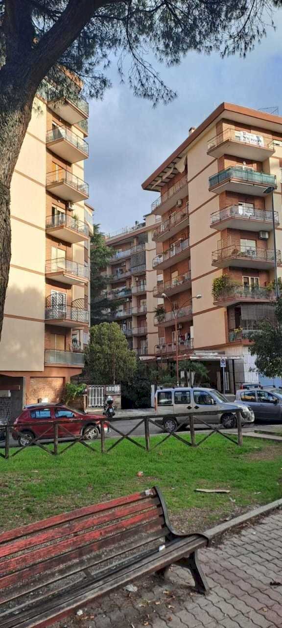 Esterno - Quadrilocale Via Mario Chiri, Roma - foto 1