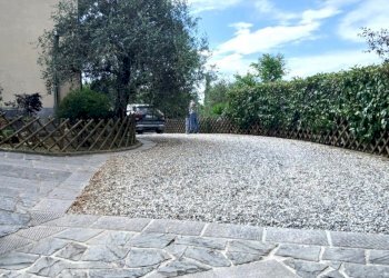ESTERNO PAV.JPG - Villa Sarzana - foto 23