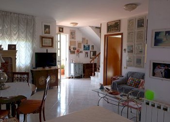 IMG_20250515_110036.jpg - Appartamento Viale Malaspina 103, Fosdinovo - foto 2