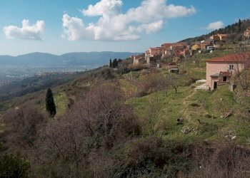 WhatsApp Image 2025-02-08 at 18.47.56 (2).jpeg - Villa Via Centrale 16, Castelnuovo Magra - photo 6