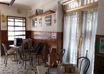 bar1.jpeg - Locale Commerciale Via Borgo Rometta Soliera 57, Fivizzano - foto 3