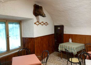 bar4.jpeg - Locale Commerciale Via Borgo Rometta Soliera 57, Fivizzano - foto 6